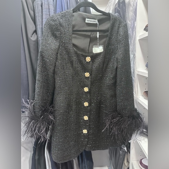 NWT Self Portrait button down tweed dress with fur trim - Picture 2 of 4